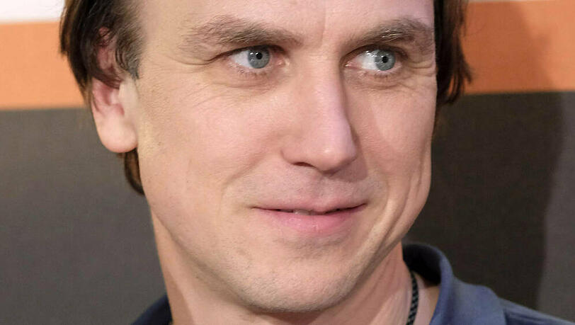 Lars Eidinger hat "ein bisschen die Befürchtung, dass es so bleibt". Lars Eidinger hat "ein bisschen die Befürchtung, dass es so bleibt".