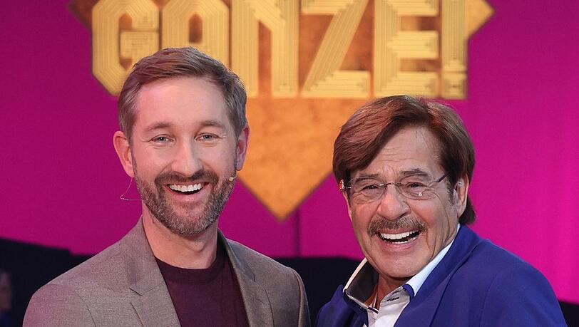 Jörg Draeger (re.) kommt zurück. Gemeinsam mit Kollege Daniel Boschmann feiert der Moderator das zweite Comeback der Spielshow "Geh aufs Ganze!" in Sat.1.