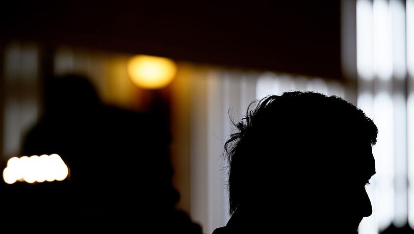 Der Busfahrer hat vor Gericht einen Fehler einger&auml;umt.