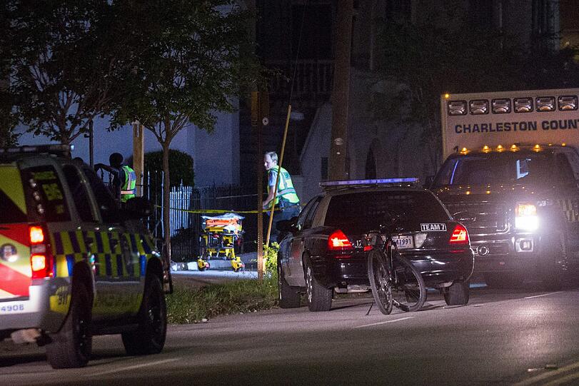 Amoklauf in den USA: Ein junger Weißer hat in Charleston neun schwarze Kirchengänger erschossen. Die Bilder.