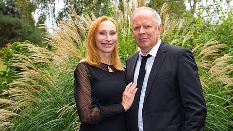 Andrea Sawatzki und Axel Milberg spielen das Ehepaar Bundschuh in den "Familie Bundschuh"-Komödien.