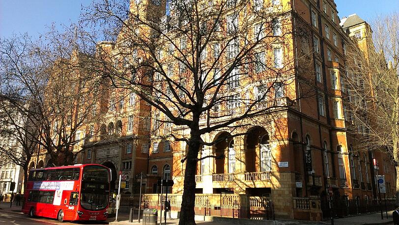 "The Landmark": In diesem Hotel wohnt der FC Bayern in London.