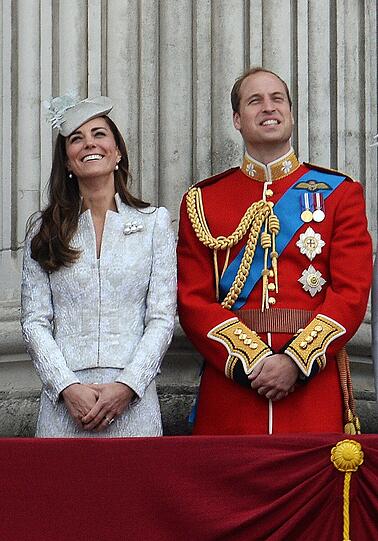 Trooping the Colour. Die Queen feierte am Samstag ihren 88. Geburtstag nach. Die Bilder!