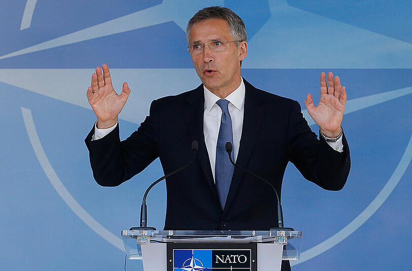 Nato-Generalsekretär Jens Stoltenberg: Der Westen verstärkt seine Krisenreaktionstruppe, beteuert aber: "Wir wollen keinen neuen Rüstungswettlauf."