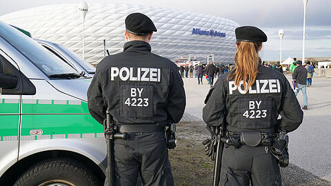 Die Stadionverordnung für die Allianz Arena wird vorerst nicht verschärft.