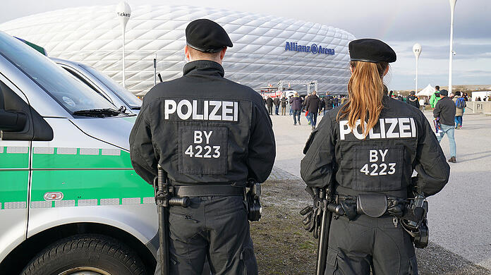 Die Stadionverordnung für die Allianz Arena wird vorerst nicht verschärft.