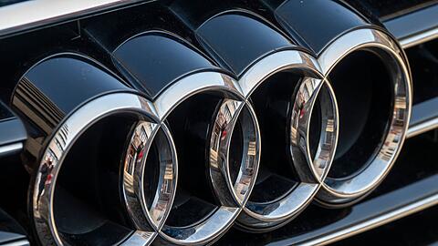 Audi-Logo: Der Autobauer streicht Tausende Jobs. (Symbolbild)