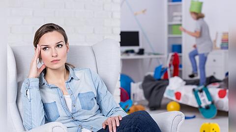 Viele Mütter sind im Alltag erschöpft - doch manchmal steckt hinter der Überforderung mehr als nur "normaler" Stress.