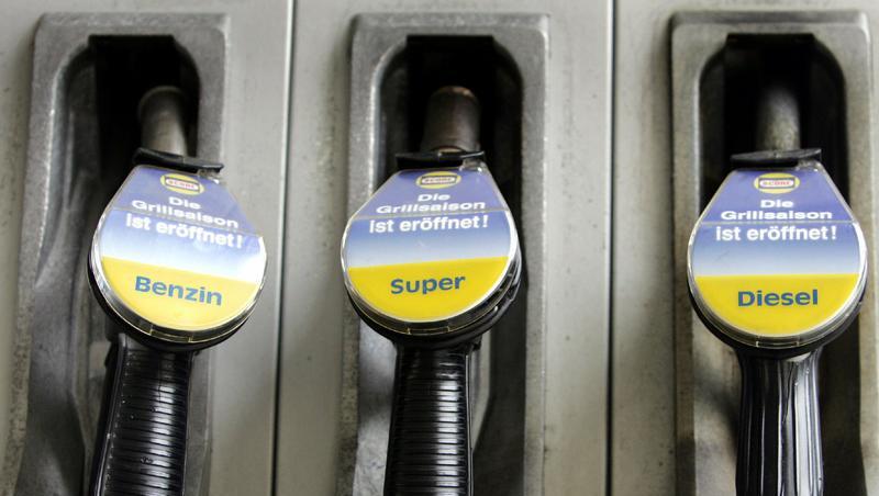 So teuer wie heute war Benzin noch nie. So teuer wie heute war Benzin noch nie.
