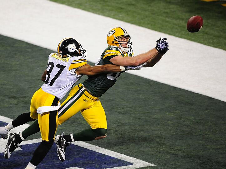 DieGreen Bay Packers sind zum vierten Mal Super Bowl-Champion. Am Sonntagabend (Ortszeit) besiegte das Team aus dem US-Bundesstaat Wisconsin in einem spannenden Endspiel der National Football-League
(NFL) in Dallas Rekordmeister Pittsburgh Steelers mit 31:25. Die Bilder vom Sportfest.