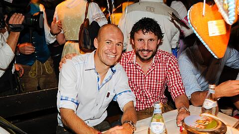 Bald wieder in einem Verein vereint? Arjen Robben und Mark van Bommel.