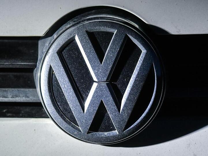 Volkswagen verzeichnet ein Absatzplus im Juni.