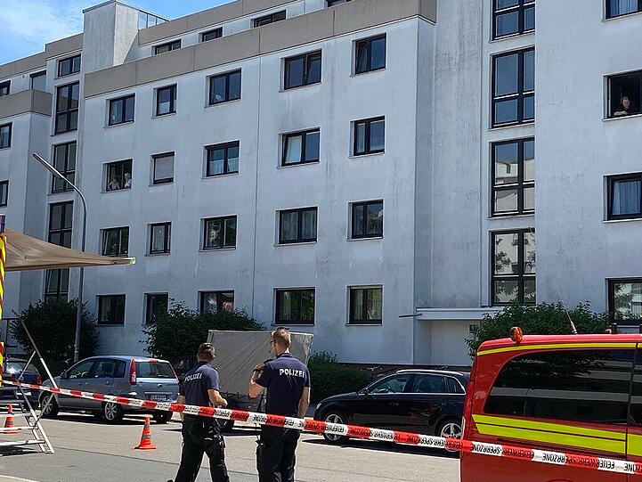 Noch ist unklar, ob entschärft und deshalb geräumt werden muss.