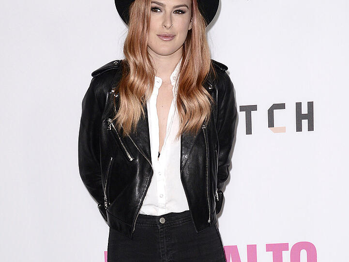 Rumer Willis trägt High Waist