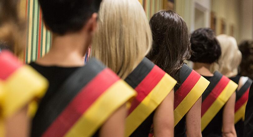 24 junge Damen hoffen die neue "Miss Germany" zu werden.