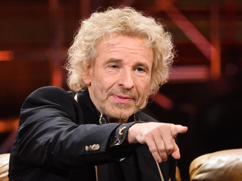 Haare sind kürzer: Thomas Gottschalk sieht viel jünger aus