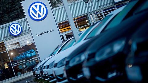 Viele Händler fühlten sich von Volkswagen im Stich gelassen, sagt der VW-Händlerverband.