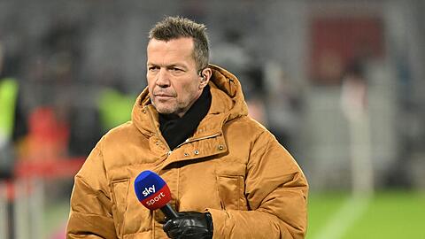 Lothar Matthäus, Fußball-Experte fürs Fernsehen, vor dem Spiel.