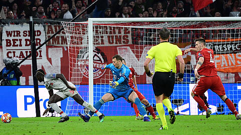 Manuel Neuer FC Bayern FC Liverpool