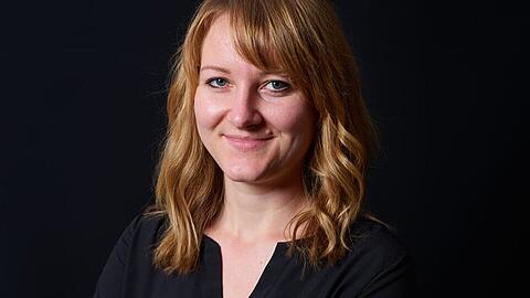 Monja Kämmerer ist psychologische Psychotherapeutin (M. Sc. Psych.) mit eigener Praxis in Bessenbach bei Aschaffenburg.