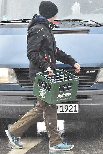 Und Tragl für Tragl Ayinger Bier wechselte den Besitzer.