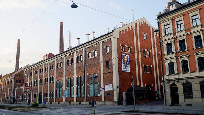 Mustergültig herausgeputzt: die Augustiner-Brauerei an der Landsberger Straße in der Früh. Mustergültig herausgeputzt: die Augustiner-Brauerei an der Landsberger Straße in der Früh.