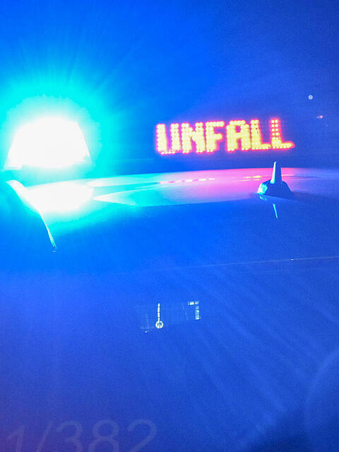 Ein Motorradfahrer ist am fr&uuml;hen Sonntagmorgen nahe Oberghaching ums Leben gekommen.  (Symbolbild)