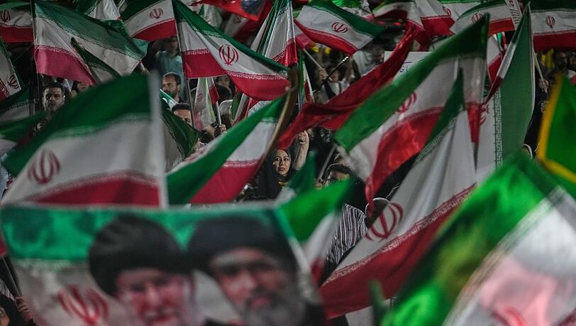 Nach iranischen Medienberichten gibt es derzeit keine informellen Verhandlungen zwischen dem Iran und den USA. (Symbolbild) Nach iranischen Medienberichten gibt es derzeit keine informellen Verhandlungen zwischen dem Iran und den USA. (Symbolbild)