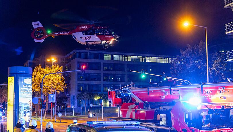 Bei der Rettung des 14-Jährigen war auch ein Hubschrauber im Einsatz. (Archivbild) Bei der Rettung des 14-Jährigen war auch ein Hubschrauber im Einsatz. (Archivbild)