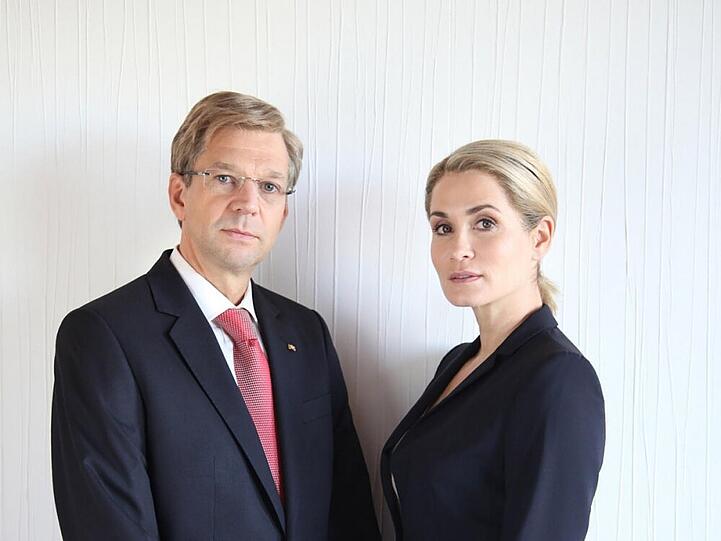 Spielen das Ehepaar Wulff in "Der Rücktritt": Kai Wiesinger und Anja KLing