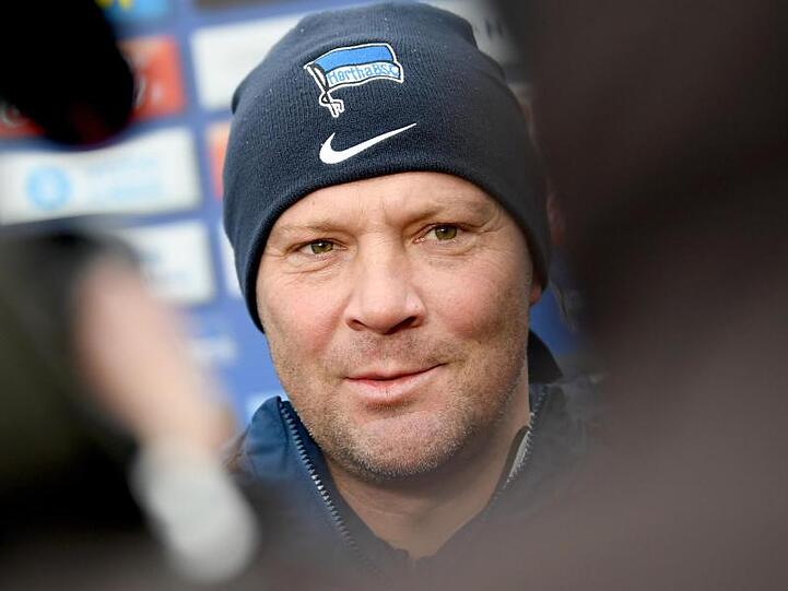 Besonderheit: Hertha BSC kann jedes Jahr die Arbeit von Trainer Pal Dardai für ein weiteres Jahr bestätigen.