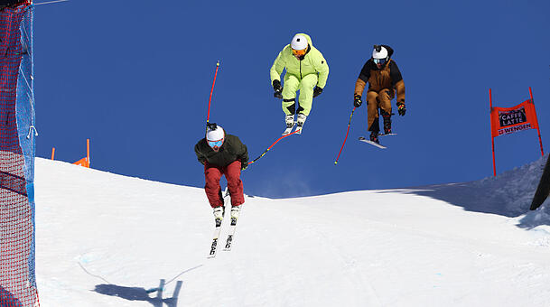 Beat Feut, Marc Berthod und Felix Neureuther (l.) bei ihrer gemeinsamen Abfahrt in Wengen. Beat Feut, Marc Berthod und Felix Neureuther (l.) bei ihrer gemeinsamen Abfahrt in Wengen.