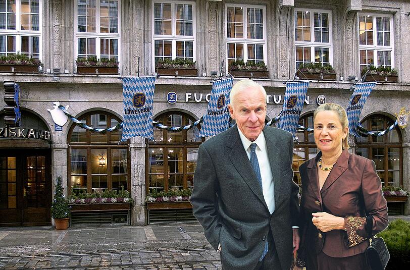Um den Fortbestand des Franziskaner-Wirtshauses darf man sich Sorgen machen. Eine zentrale Figur hinter diesem Immobilien-Geschäft ist der
Münchner Multi-Unternehmer August von Finck, hier 2008 mit seiner Frau Francine.