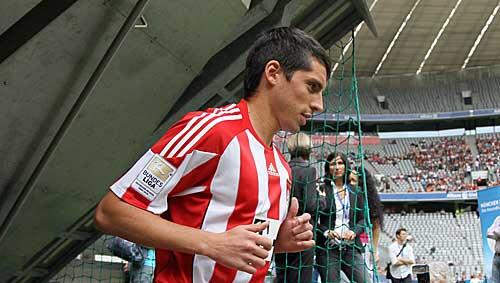 Das war's: Jose Ernesto Sosa wechselt endgültig zum SSC Neapel. Das war's: Jose Ernesto Sosa wechselt endgültig zum SSC Neapel.