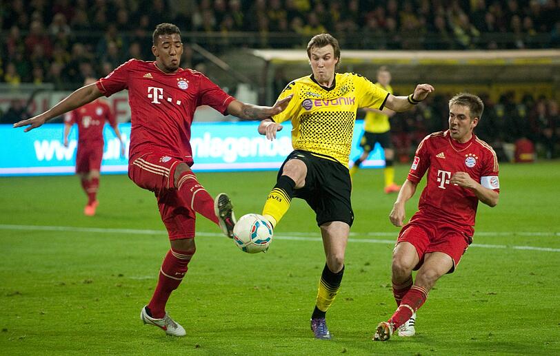 Es war das mit Spannung erwartete Gigantenduell, das vorgezogene Finale der Bundesliga - Dortmund gegen Bayern: die Bilder vom Spiel.