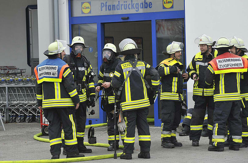 Der Grund für den Brand eines Pfandautomaten in einer LIDL-Filiale war vermutlich ein technischer Defekt.