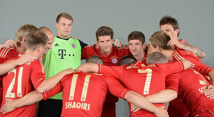 Hinter den Kulissen: So lief das Fotoshooting des FC Bayern.