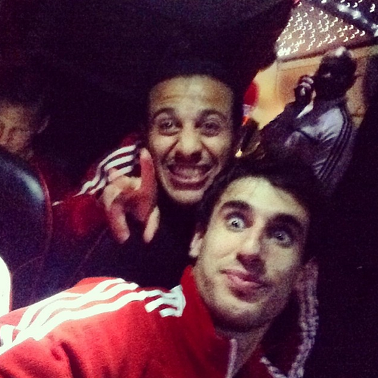 Thiago Alcantara auf Twitter: Callejeros Viajeros en Munich!!! Campeones de la Bundesliga!!! @Javi8martinez