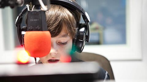 Ist Radiomachen kinderleicht? Nein, aber Kinder können schon mitmachen.