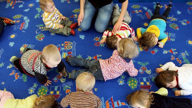 Kinder sind phantastisch, aber manchmal auch kleine Nervensägen. Kinder sind phantastisch, aber manchmal auch kleine Nervensägen.