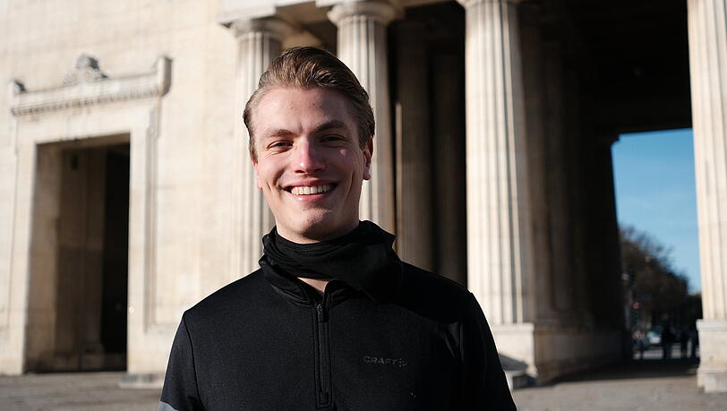 100-Kilometer-im-Kreis-laufen-Darum-macht-ein-M-nchner-genau-das-heute-am-K-nigsplatz