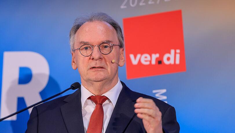 Reiner Haseloff (CDU), Ministerpräsident von Sachen-Anhalt, spricht.