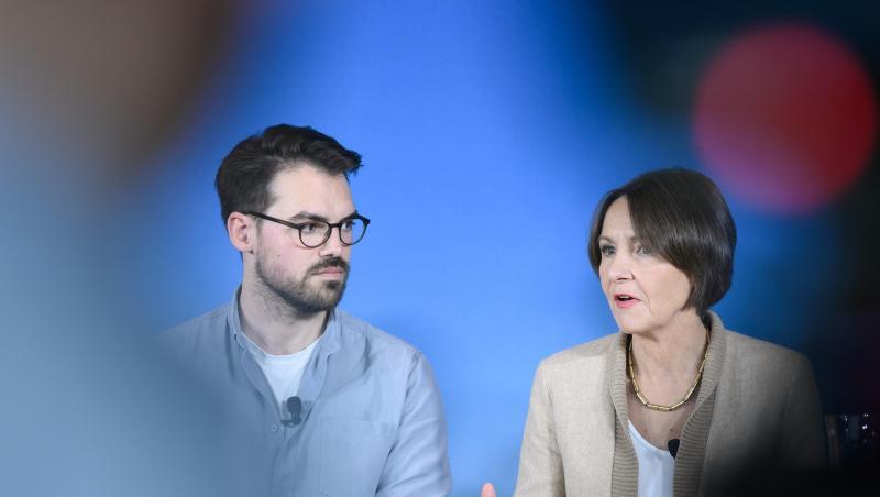 Daniel Flohr, stellvertretender Vorsitzender der Gewerkschaft Ufo, und Bettina Volkens, Arbeitsdirektorin der Lufthansa, in Frankfurt. Daniel Flohr, stellvertretender Vorsitzender der Gewerkschaft Ufo, und Bettina Volkens, Arbeitsdirektorin der Lufthansa, in Frankfurt.