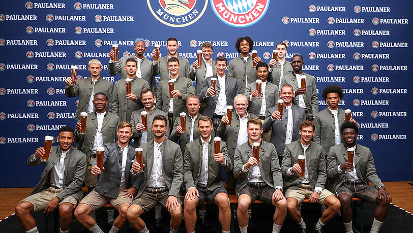 Die Bilder vom Lederhosen-Shooting des FC Bayern. Die Bilder vom Lederhosen-Shooting des FC Bayern.
