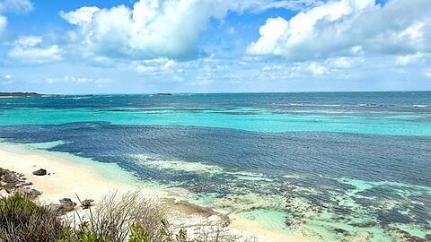 Das Meer vor Westaustralien gilt als besonders rau und ist f&uuml;r ein hohes Hai-Vorkommen bekannt. (Archivbild)