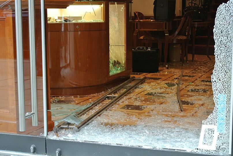 Überfall auf das Schmuckgeschäft Chopard in der Maximilianstraße: Die Bilder