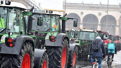 Die Landwirte demonstrieren am Odeonsplatz.