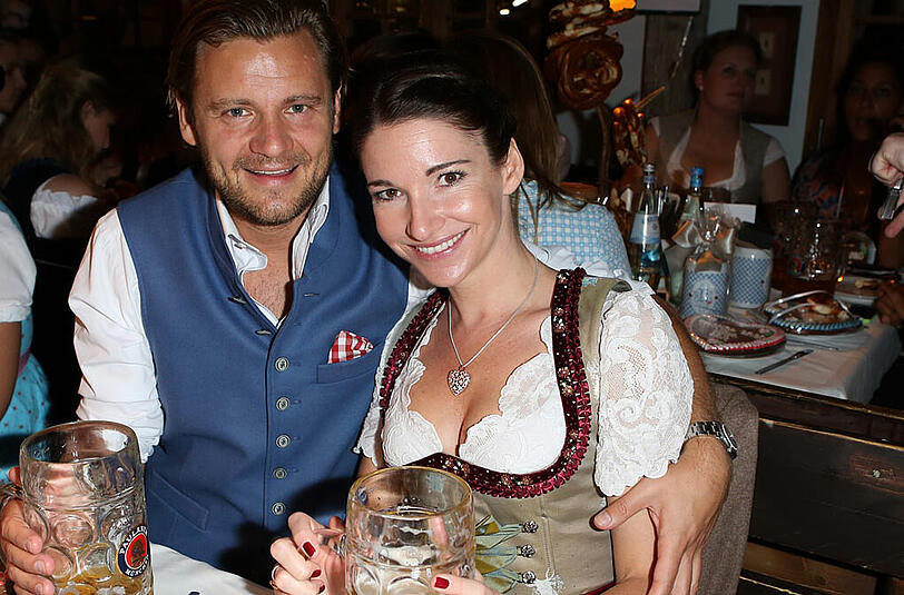 Sophie Wepper mit Freund David Meister im Käferzelt.