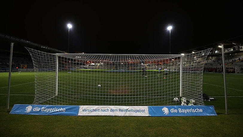 Gespenstisch sah's im Grünwalder Stadion am Montag aus.
