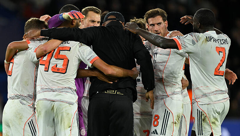 Schlussjubel des FC Bayern in Paris. Schlussjubel des FC Bayern in Paris.